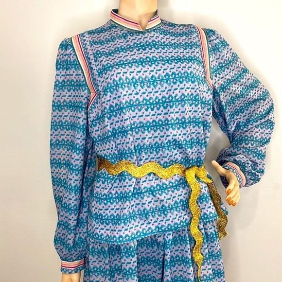 Vintage Abstract Floral 70s Femme Dress - Picture 5 of 16